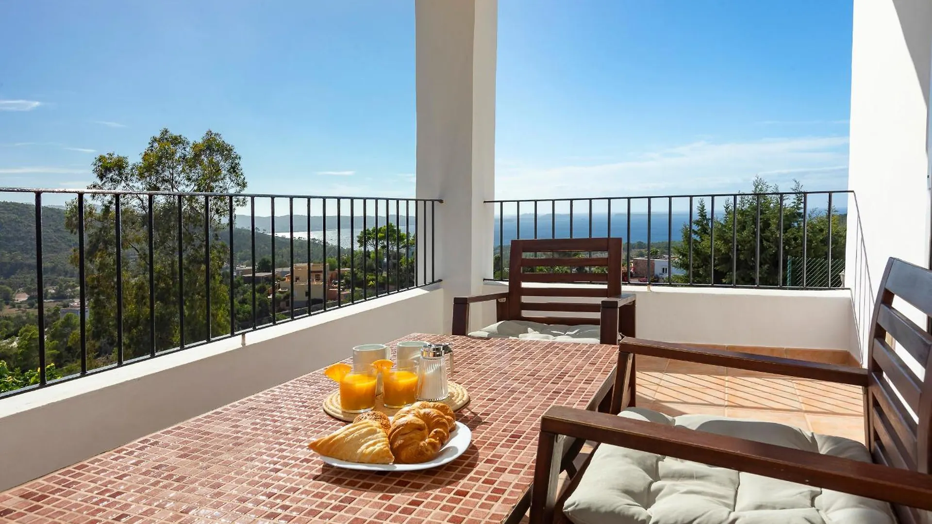 Villa Near San Antonio  Сан-Антонио-Абад